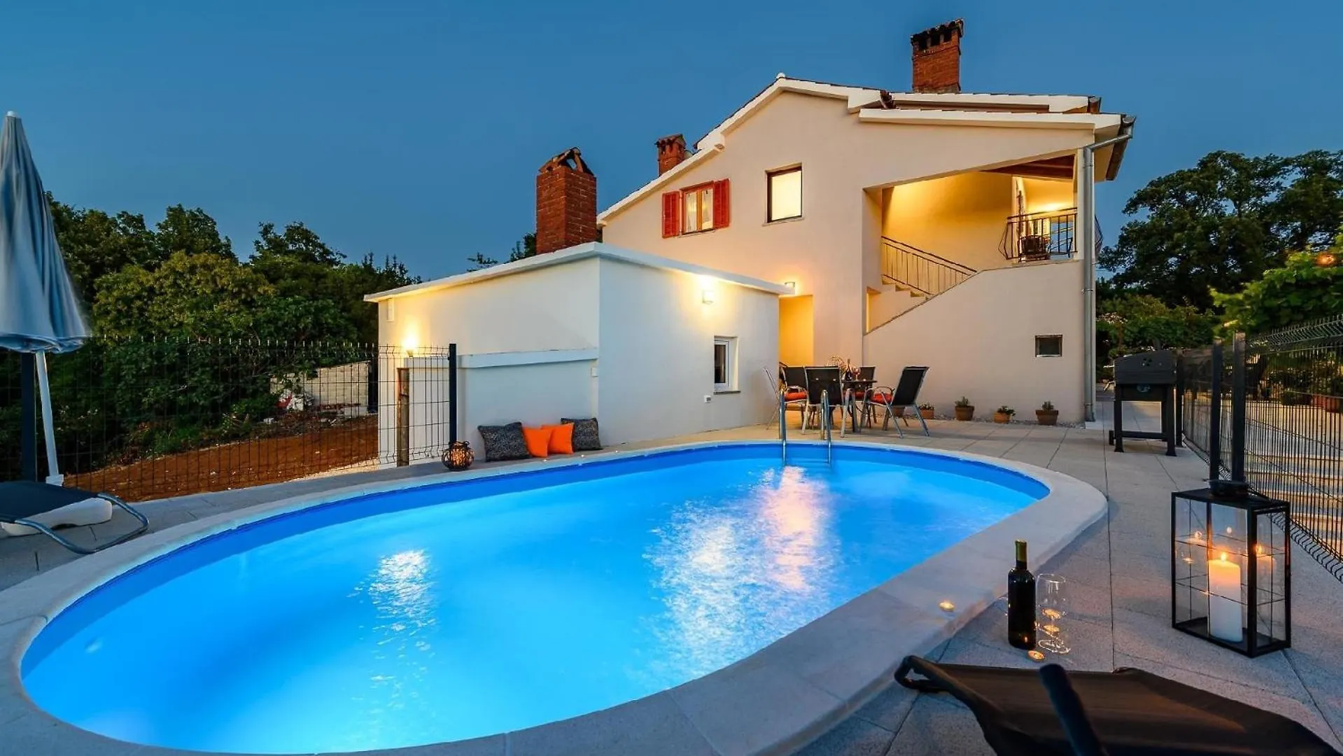 Apartman Ferienwohnung Fuer 6 Personen Ca 120 Qm In Paradiz Bei Labin, Istrien Binnenland Von Istrien Veli Turini